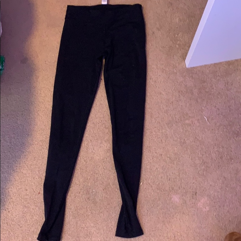 Black Ivivva Leggings